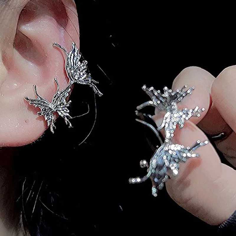 Charm Punk Metal Liquid Butterfly Ear Clip Earrings for Women Fashion One Piece No Piercing Ear Bone Clip Ear Cuff Jewelry Gifts