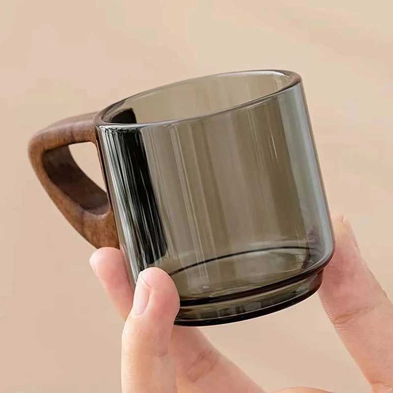 Tubllers 100 ml szklany szklany kubek herbaty z uchwytem drewna orzechowego przeciwparcia domowe biuro światła luksusowy przezroczystą wodę H240425