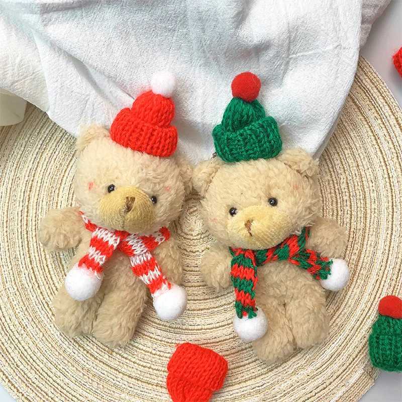 Plush muñecas 15 cm Kawaii Bear Bear Peluce de peluche Cartoon Christmas Bear Bear Cadena Bolsa de llave para niña Partido de Navidad GiftSl2404