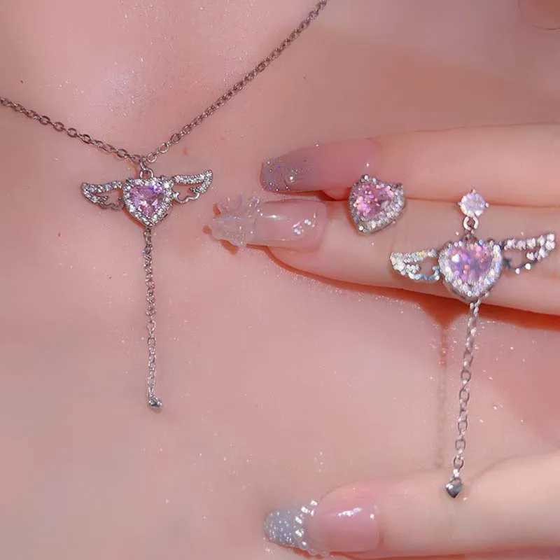 Charm 2024 Ny Pink Crystal Angel Wings Heart Pendant Necklace Set för Woman Minimalist Chain Necklace Wedding Party Jewelry