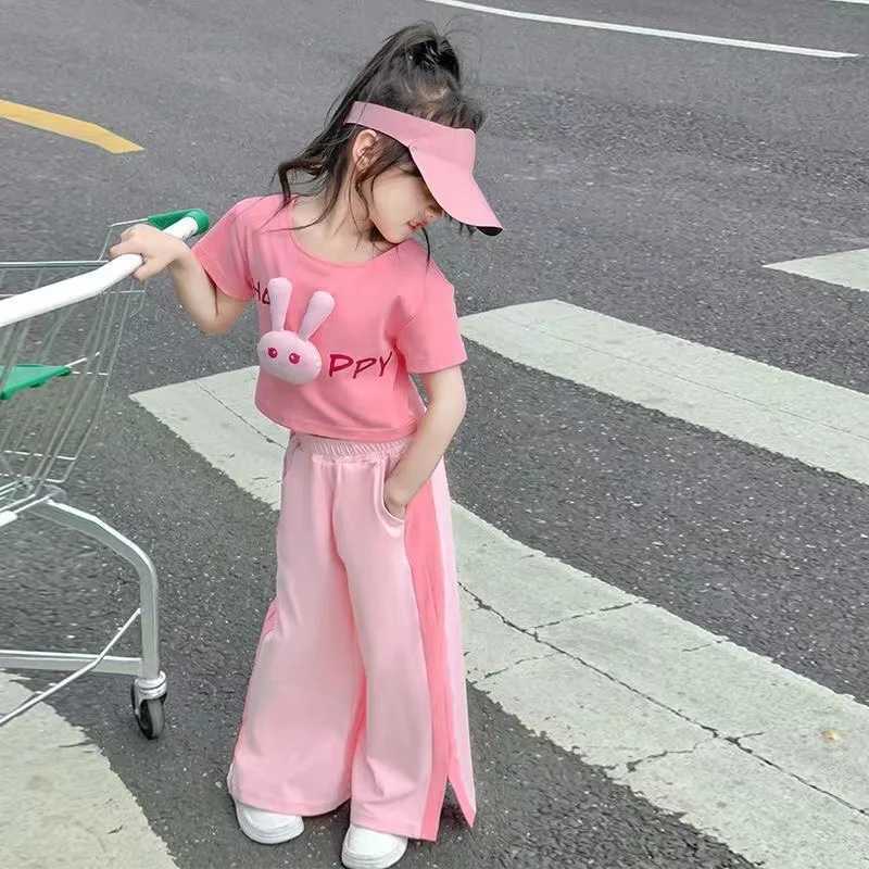 Tシャツ小児夏のスーツガールズサマーショートスーツスーツTシャツの子供用ファッションワイドレッグズボン2ピースsetl2404