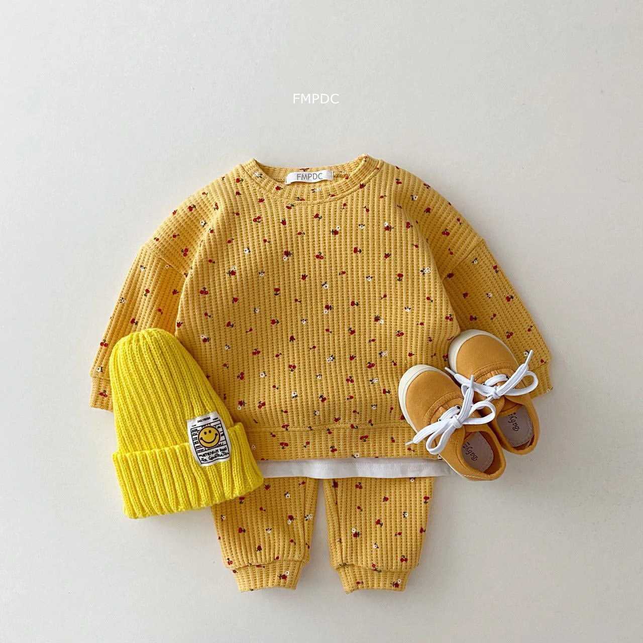 Clothing Sets 2024 New Toddler Kids Waffle Cotton Clothes Set Many Fruits Print Sweatshirt + Casual Pants Boys Suit Baby Girl OutfitsL2404