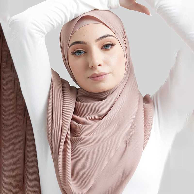 Hijabs Muslim Pearl chiffon de alta qualidade mini plissado chiffon hijab xale muçulmano para mulheres lenço hijab d240425