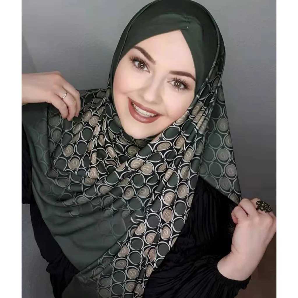 Hijabs muslimska abaya silke hijab abayas hijabs för kvinnlig tröja huvud wrap halsduk islamisk klänning kvinnor turbans omedelbar turban satin sjal d240425