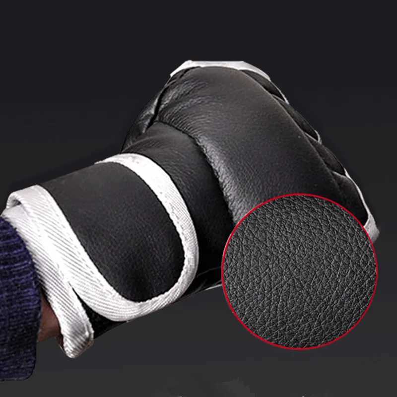 Équipement de protection e de gants de boxe de demi-doigts noirs PU Cuir Combat Kicking Boxing Gants Karate Muay Thai Training Gants 240424