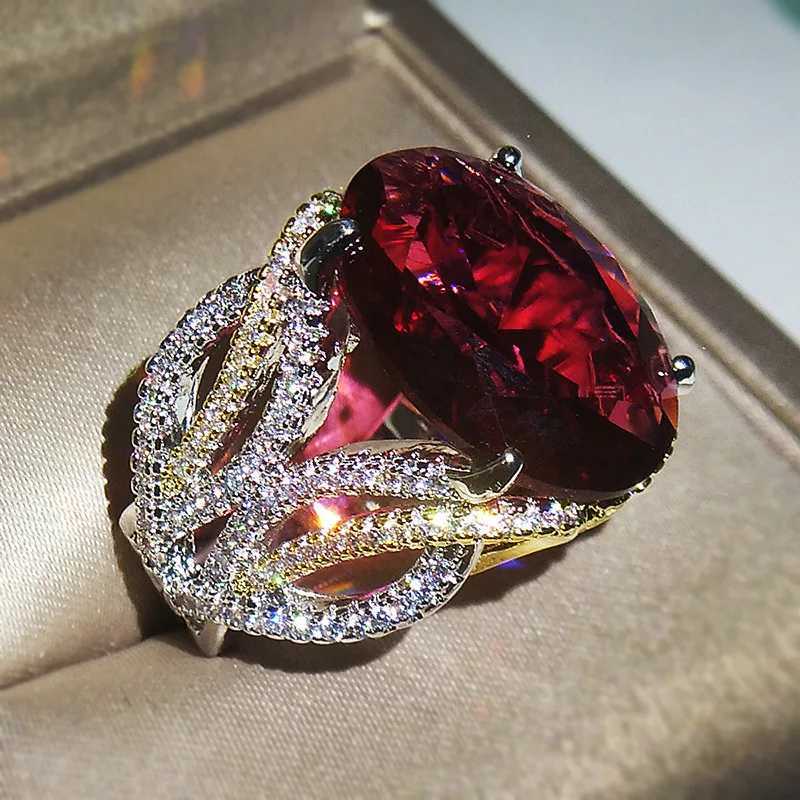 Band Rings Luxury Big Red square Cut Shining AAA Zircon Ring with large CZ stones for Women Fashion Jewelry Valentines Day H240425