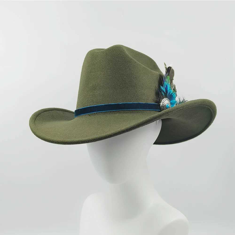 Wide Brim Hats Bucket Hats New cowboy hat gold velvet peacock feather DIY retro double concave western cowboy hat men and women jazz cowboy hat Y240425