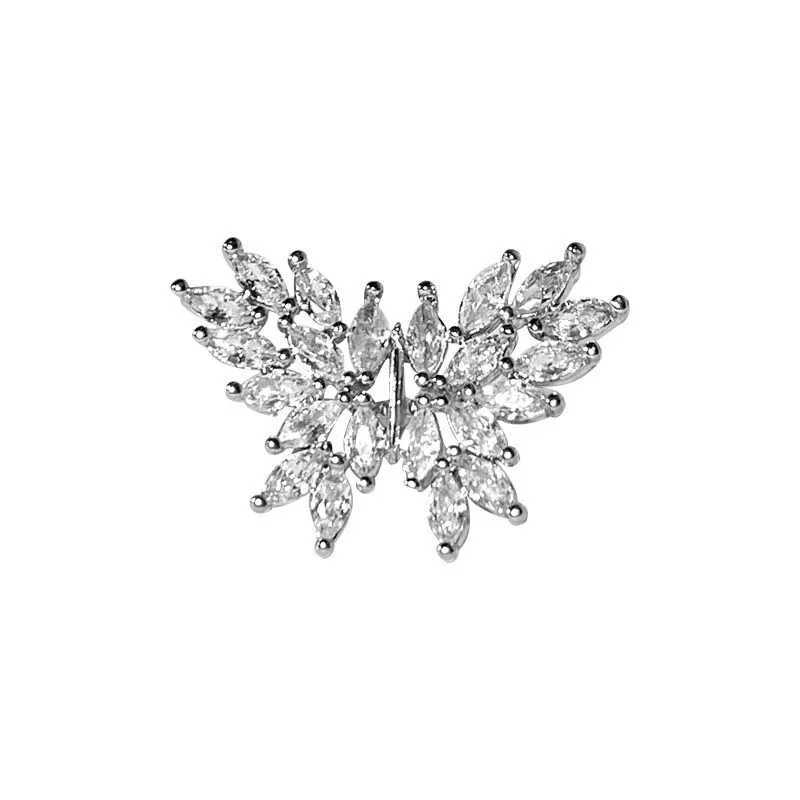 Charm New Sparkling Zircon Butterfly Ear Clip for Women Simple Sliver Color Wing Without Piercing Ear Cuff Clip On Earrings Jewelry