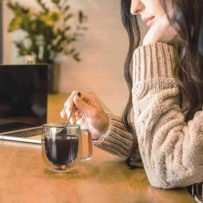 Gobelets / réglage en verre transparent tasse à double mur à double mur de café à chaleur avec poignée set tas tas tasses à thé coffre pour amis h240425