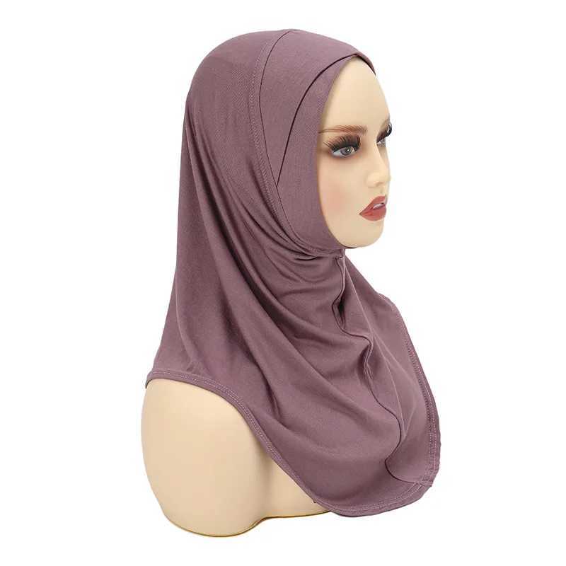 Hijabs Plain Soft Jersey Inner Cap Cross Forehead Design Stretchable Muslim Womens Bonnet Hijab Free Size d240425