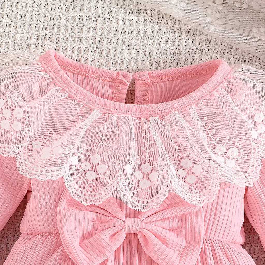 Rompers Baby Girl Newborn Onesies Romper 0-18 Months Toddler Clothing Infant Long Sleeve Cute Lace Collar Button Jumpsuit d240425
