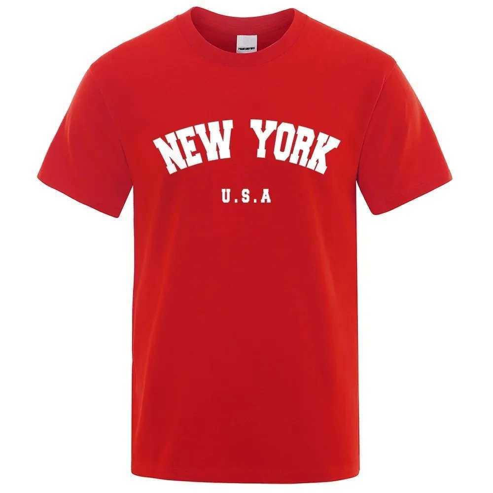 T-shirts masculins Camiseta Impressa Em ingls masculina Camiseta Grande Roupa Casual Solta Moda de Rua Fitness Vero 2022 H240425