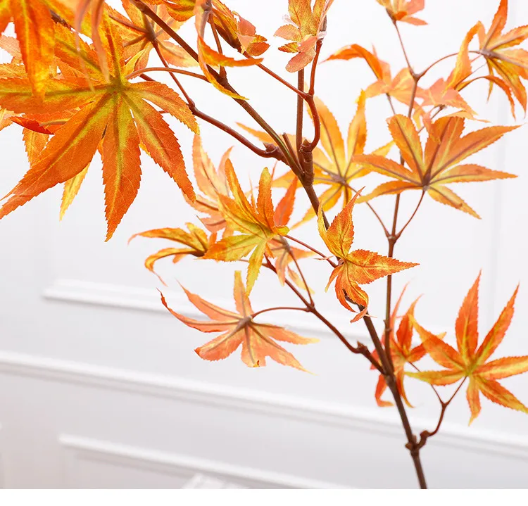 Home decorations flowers artificial Maple Leaf Green Landscape Garden Decoration Plastic Red Maple Autumn Leaves