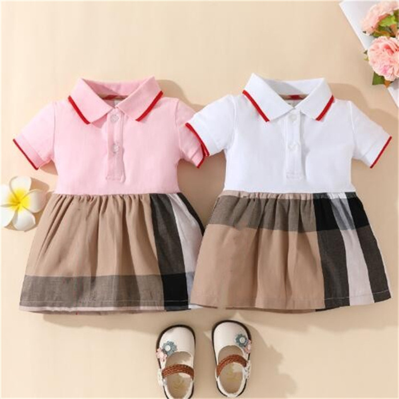 Designerin Baby Girls Plaid Kleider Baumwolle Neugeborene ärmellose Weste Kleid mit Bowknot-Turnhalterkragen Kleinkleidung Kleider Kleinkind Girl Rock