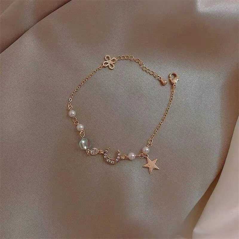 Kralen Fashion Woman Moon Pearl armband voor vrouwen Design luxe student vriend Bracelet zirkoon ster Moon armband feest sieraden cadeau