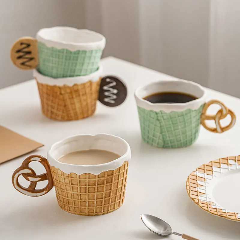 Gobelets mignonnes waffle biscuit série de forme tasse tasses à café avec poignée petit-déjeuner tasse à tasse à thé cadeau de desserts pour amis filles h240425