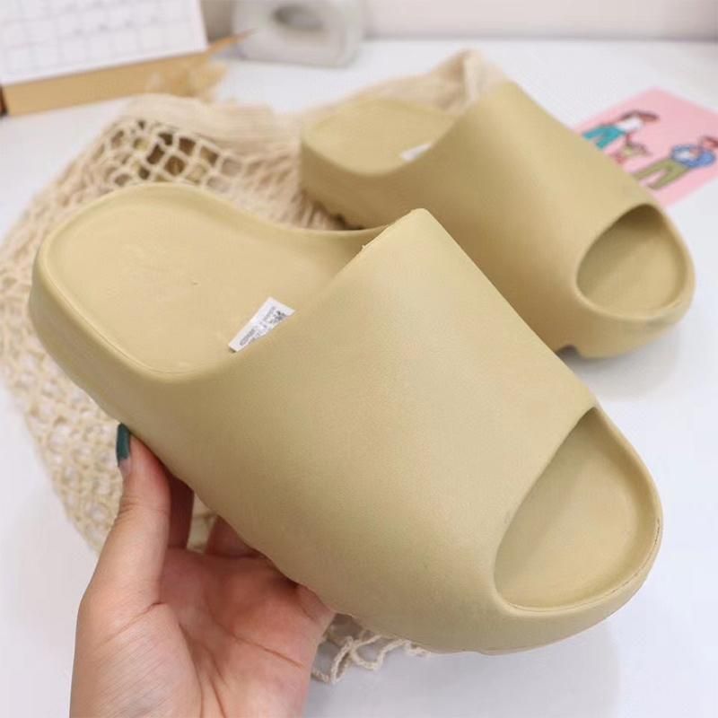 Designer baby jeugd kinderen slipper grote peuter botglaasjes rubberen schoenen verstoppen sandaal akoestische eva zwarte maan grijze slippers baby tainers roet strand sandalen maat 26-35