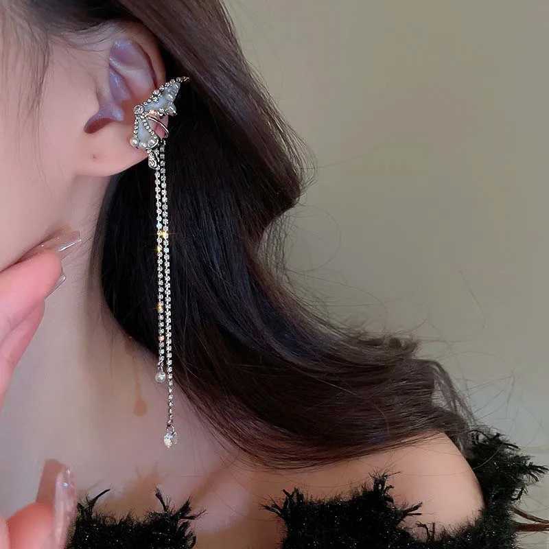 Charm Korean Black Liquid Futterfly Pearl Tassel Ear Cuff Female Fashion Silver Color No Piercing Long Chain Clip on Earring Smycken