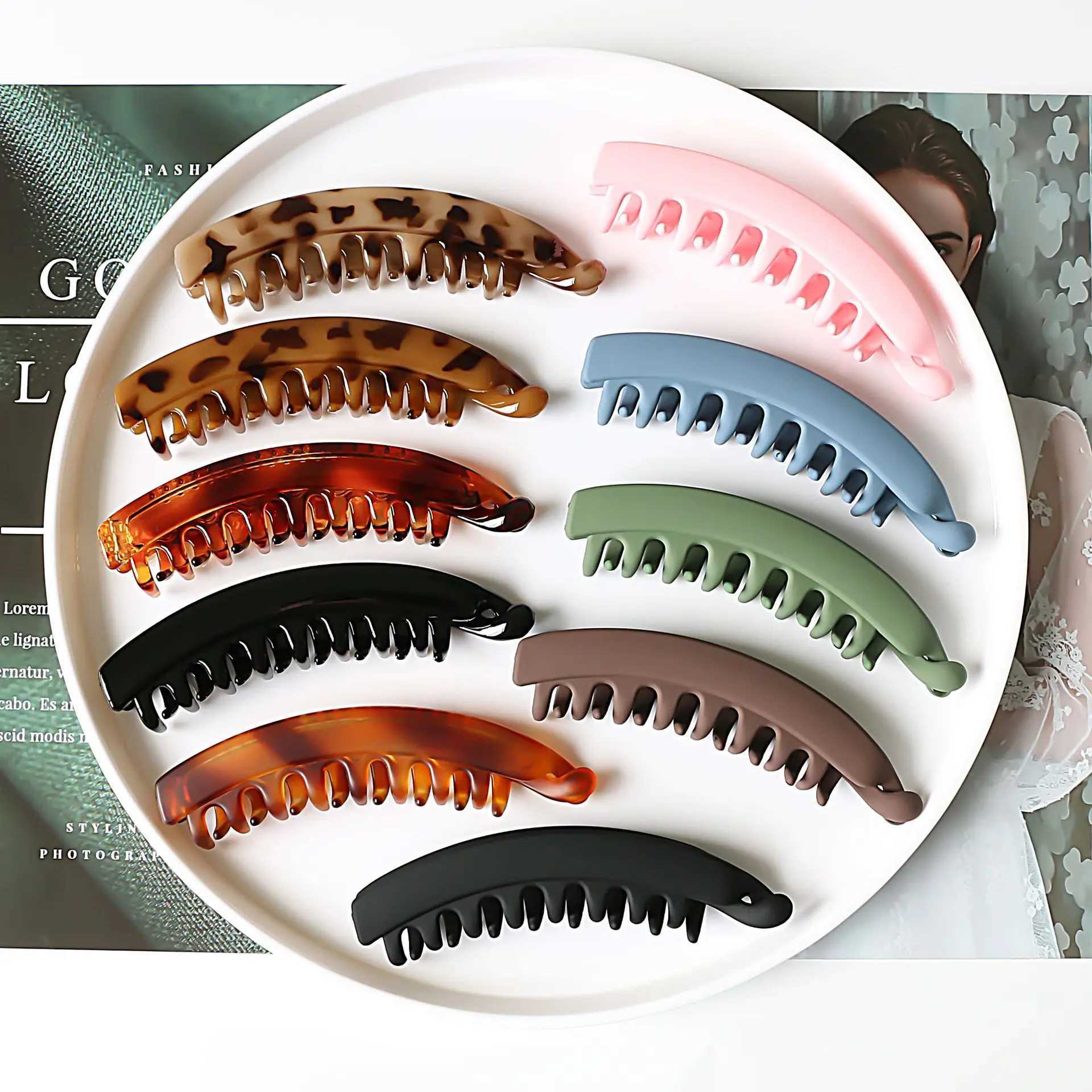 Clamps Matte Solid Banana Hair Claw Clips Clamp Barrettes Big Women Hairgrips Hairpin Girls Ponytail Hair Accessories Leopard Headwear Y240425