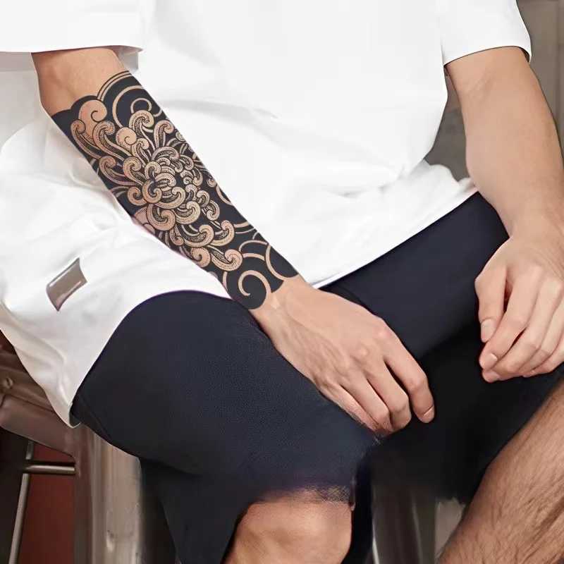 Tatuering överföring japansk traditionell halvarm örtjuice tillfällig tatuering klistermärken sakura blad varaktiga konst falska tatuering män kvinnor faux tatouage 240427