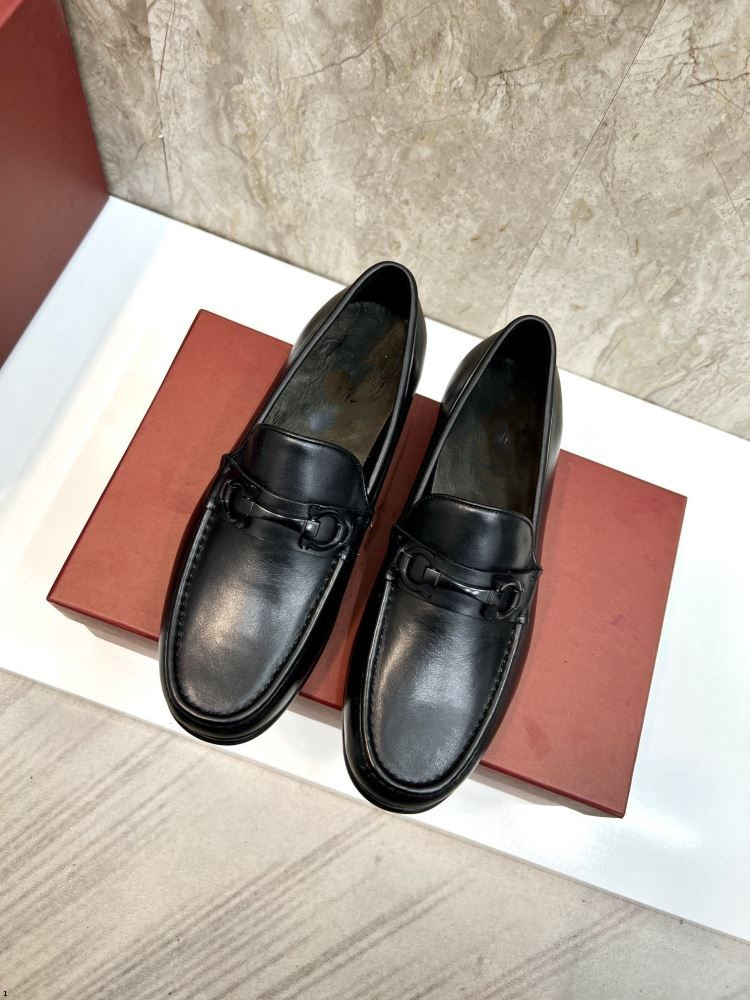 Marca di lussuosa di alta qualità di lussuosa marca originale full cerea genuine in pelle d'affari firmata scarpe da design retrò in pelle oxford scarpe oxford uomini dimensioni eu 38-45