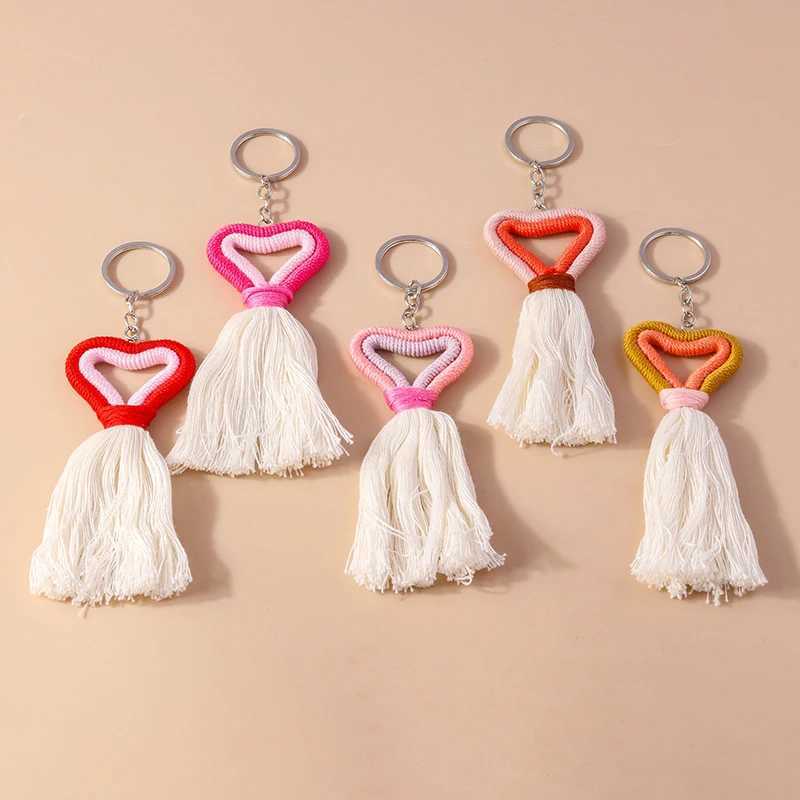 Keychains Lanyards Fashion Love Heart Tassel Keychain Souvenir Gifts For Women Men Men Auto Key Handtas Hanglijst Kiyringen Diy Sieraden Accessoires