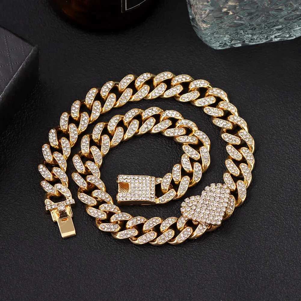 Strands Iced Out Miami Curb Cuban Chain Necklace Fom Womens Gold Sparkling Paved Rhinestone Cuban Link Choker Necklace Punk Jewelry 240424