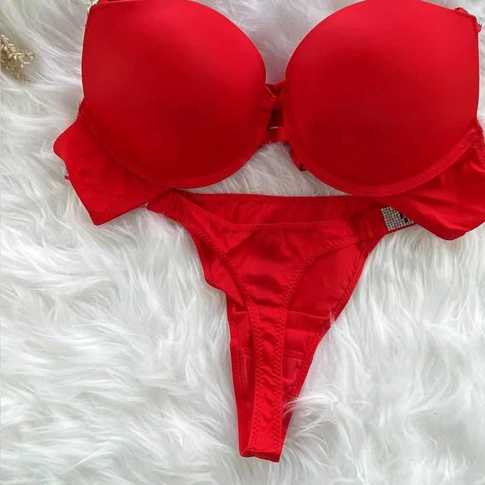 Mutandine da donna Acqua Diamond Legno femminile Push Up Bra Set Womens Sexy SEXT Two pezzi Set G-Thong Fast Logistics WholeSeleel2404