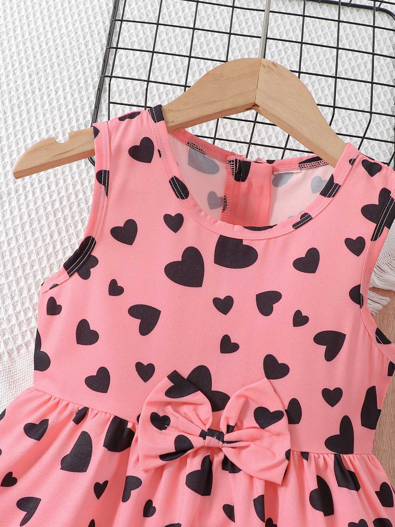 فساتين الفتاة Evryday Toddler Girls Love Heart Print Oclessess Dress مع زخرفة Bowknot مطابقة قبعة للحفلات Summerl2404