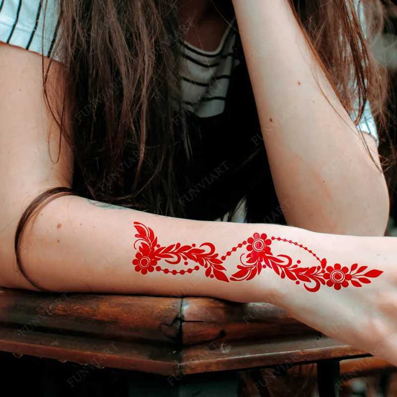 Tatuaż Transfer Nowy projekt Czerwony Henna Tatuaż Naklejki na rękę Kwiat Tymczasowe tatuaże do Woomen Wedding Party Fake Tattoo Waterproof 240427