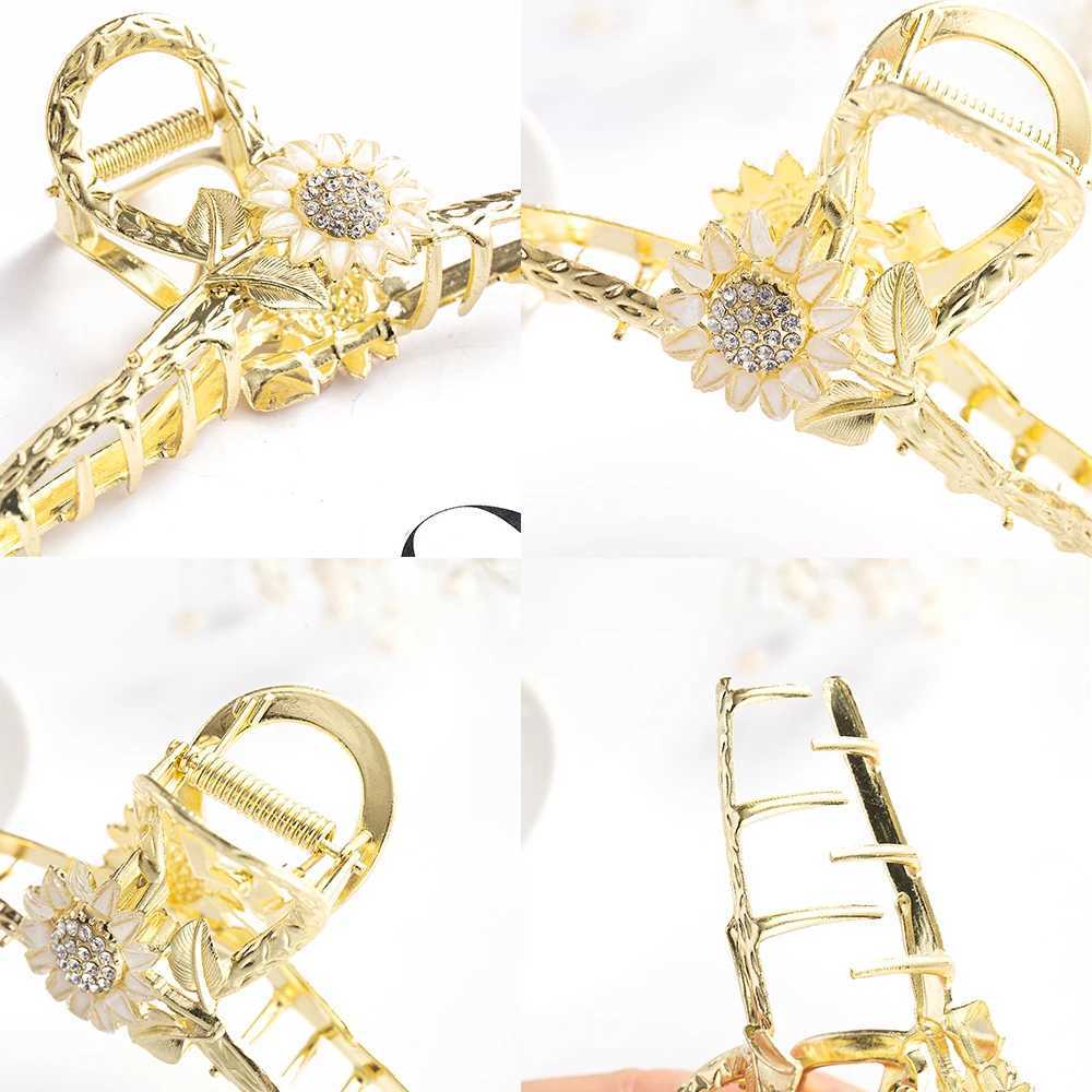 Weleps Women Hollow Hairpins Irregolare Metal Hair Claw Rhinestones Flooms Clips Crab Barrette Accessori capelli capelli Accessori Hairgrip Y240425