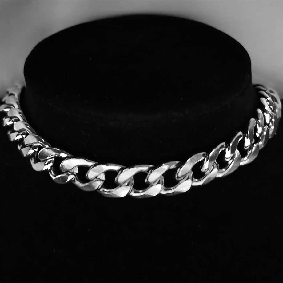Strands Mens Thick Cuban Chain Necklace Mens Silver Stainless Steel Rap Singer Necklace Mens Hip Hop Jewelry Gift 240424