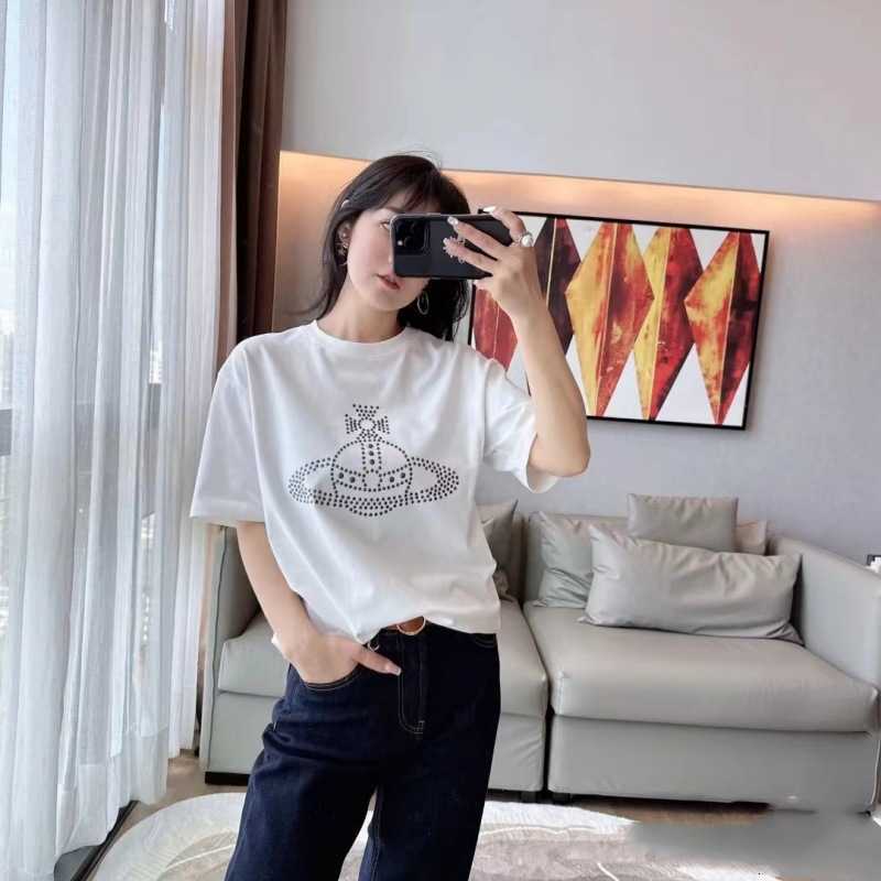 Women's T-Shirt designer South Oil 24 Spring/Summer New Personalized Heavy Industry Rivet Set Diamond Short sleeved T-shirt Loose Top Trend N07L