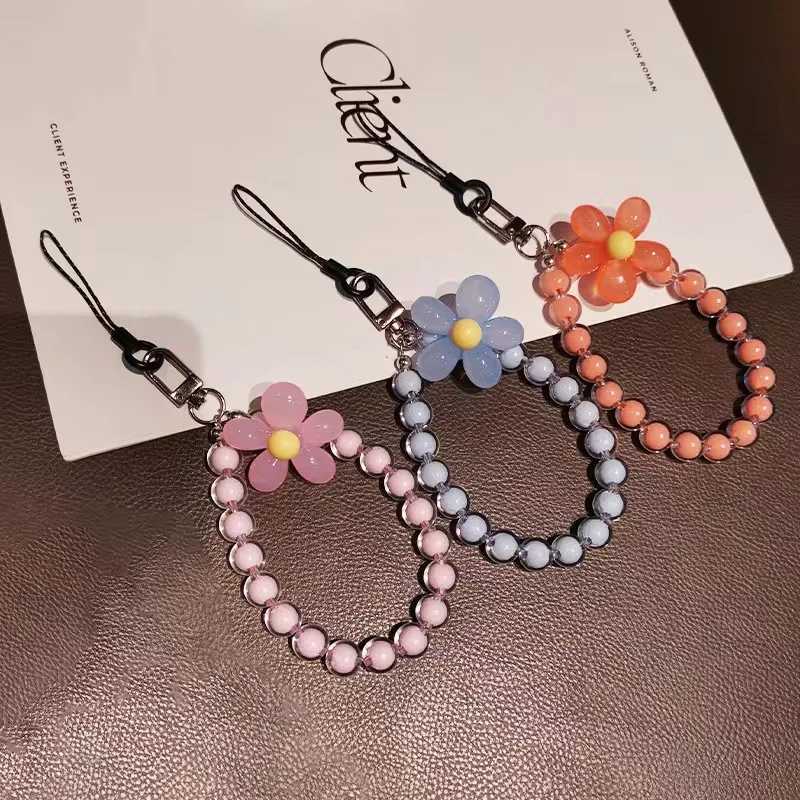 Keychains Lanyards Color Mobile Phone Lanyard Wrist Strap Womens Hand-held Chain Short Anti-lost Cell Phone Case Cute Lanyard Key Pendant
