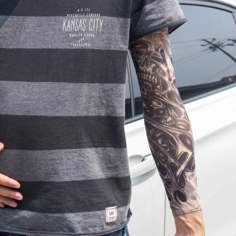 Tatoo Transfer /partia Nowe mieszane 100%nylonowe elastyczne fałszywe tymczasowe tatuaż rękawa czaszka wilk totem smok wzory body ramię