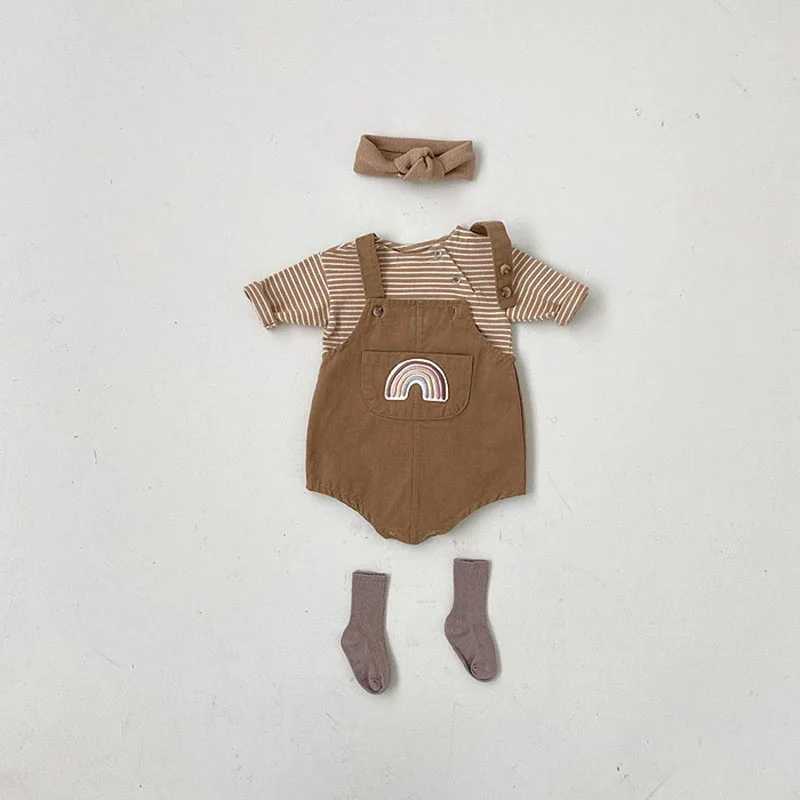 ロンパース新しい女の赤ちゃん服レインボー刺繍ボディースーツコットン新生児衣装男の子の服H240426