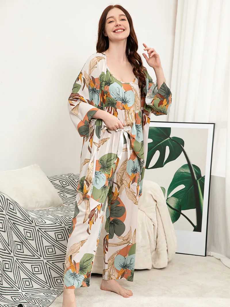 Kvinnors sömnkläder fashionabla plus size s-3xl pajamas uppsättningar för kvinnor mjuk viskostryck thr-stycke set lös fritid hemkläder pijamas kvinnor y240426