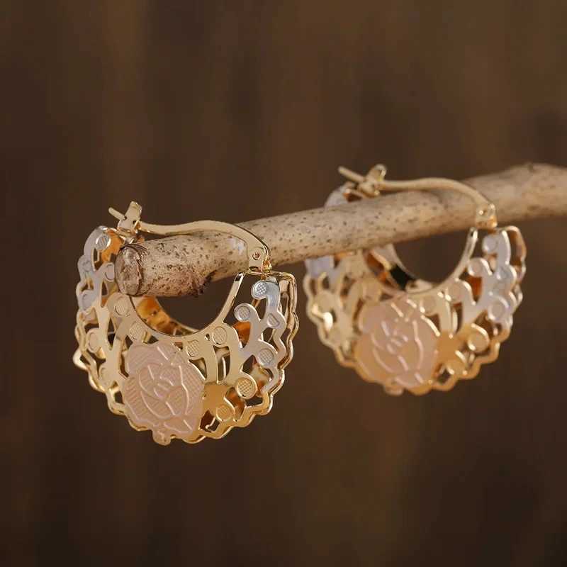 Dangle żyrandol klasyczne puste kolczyki designerskie urok kwiat grobowy złoty kolor kropli kolczyki dla kobiet biżuteria