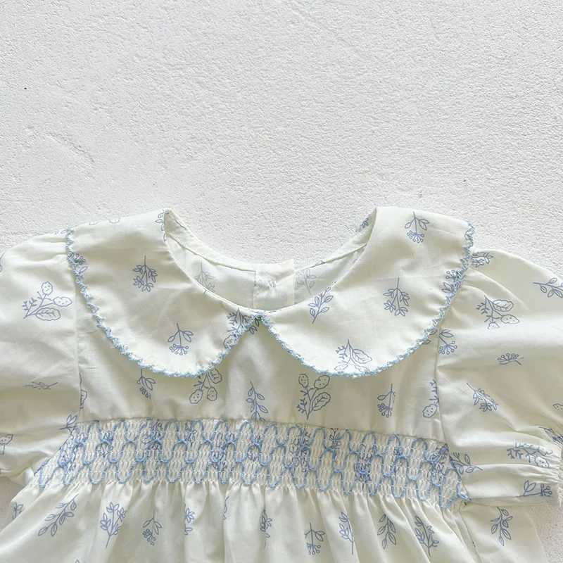 Rompers Summer Ubrania dla dzieci czysty bawełniany kwiecisty garnitur z krótkim rękawem i Bloomer 2 szt. Zestaw dla niemowląt H240429