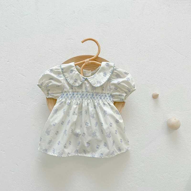 Rompers Summer Ubrania dla niemowląt Pure Cotton Toddler Farbor Suit Karit z krótkim rękawem i Bloomer Zestaw dla dzieci H240509