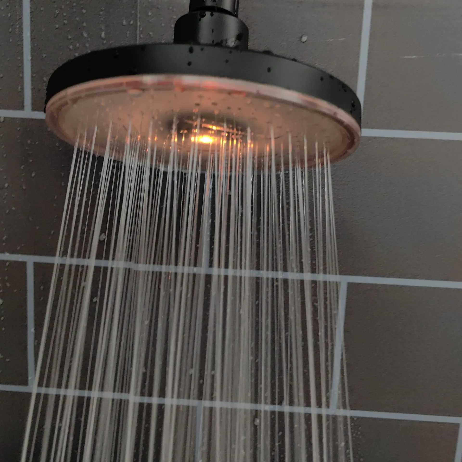 Badezimmer Duschköpfe Luxus LED 7 Farben Hochdruck großer Fluss Niederschlag Sprühduschkopf Wasser sparete Filter Dusche Badezimmerzubehör