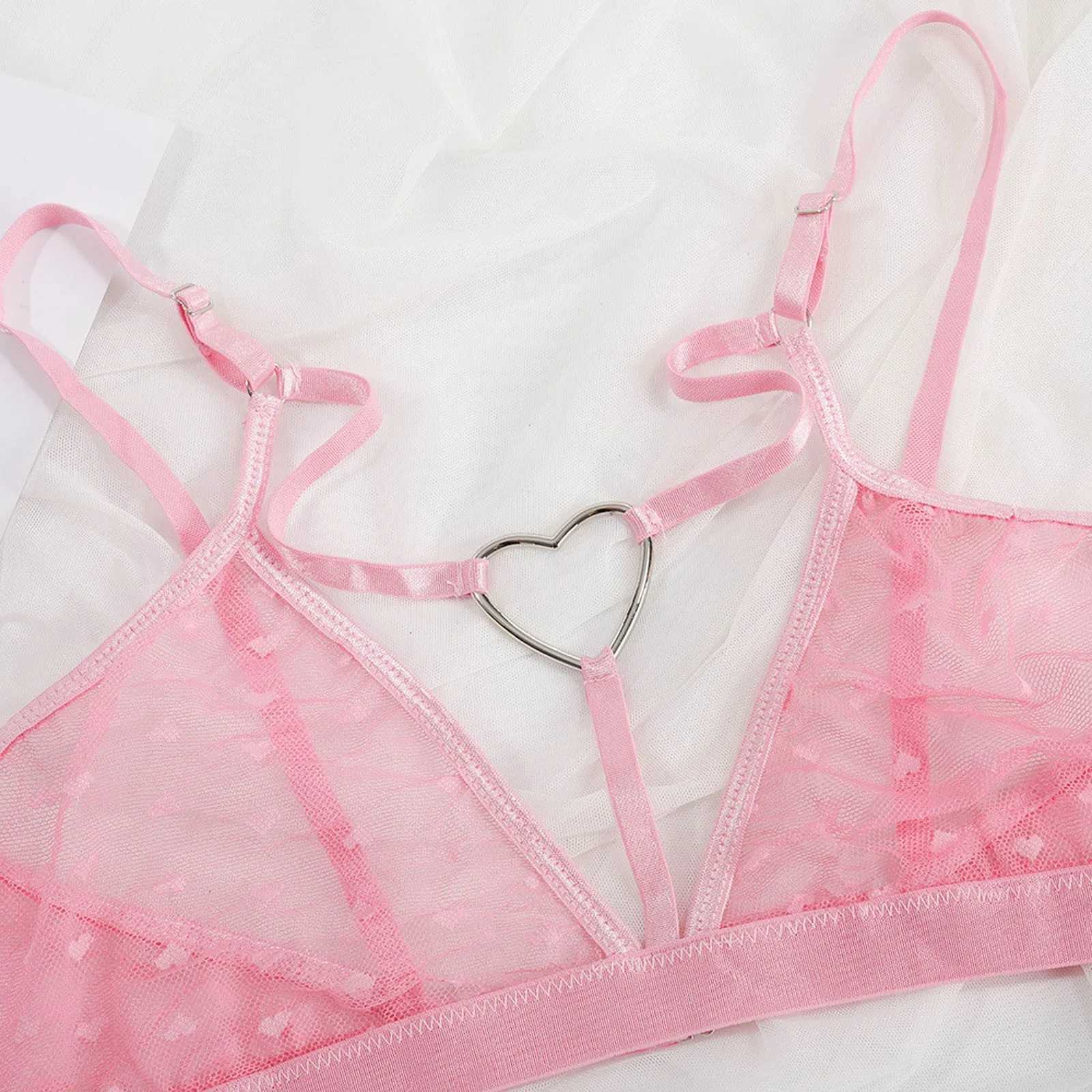 Women's Panties Sexy Pink Underwear Womens Underwear Lace Bra and Party Set Womens Transparent Underwear Bra Set Heart shaped Underwear 2022L2404