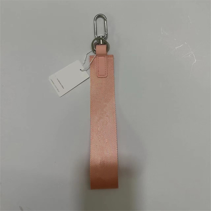 Lu Keychain Saco pendente Roupas Decoração de tendência de alta qualidade Montanhista fivela