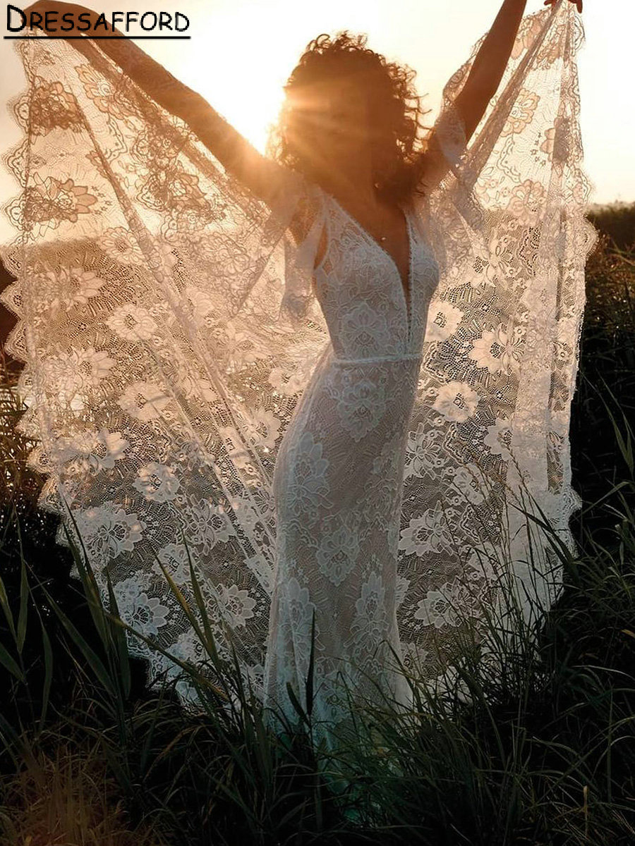 Boheemse diepe V-hals mouwloze hermidse trouwjurken met Cape Floral Appliques Lace Bridal Jurys Robe de Mariee