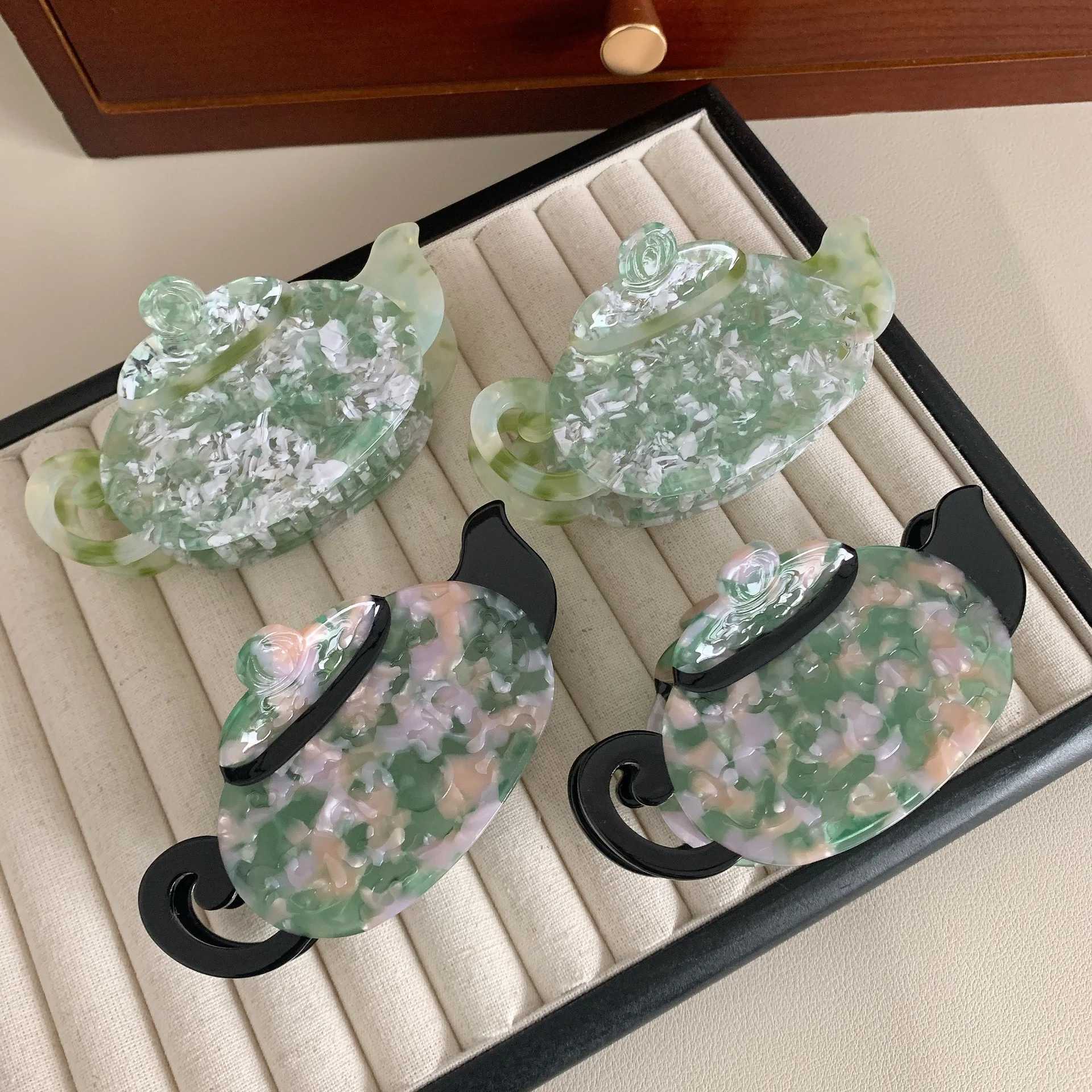 Clamps YHJ Creative Design Tea Pot Hair Claws Medium Size Shark Hair Crab Clip Hair Accessories for Women Girls Y240425