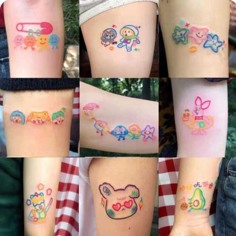 Tattoo -overdracht 30 stccartoon kleine tattoo stickers set vrouwelijke kinderen waterdichte schattige beer konijn kunst nep tattoo arm sleutelbeen tattoo tool 240427