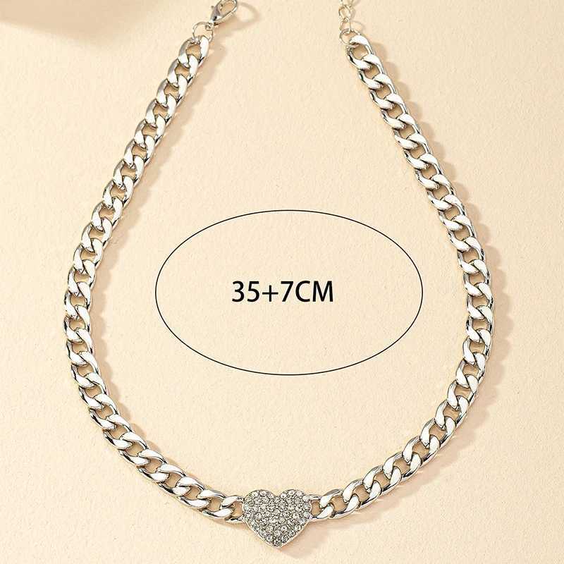 Strands Obega Heart Charm Cuban Womens Chain Necklace Silver Chain All Crystal Stone Heart Pendant Fuchsia Girls Necklace 240424