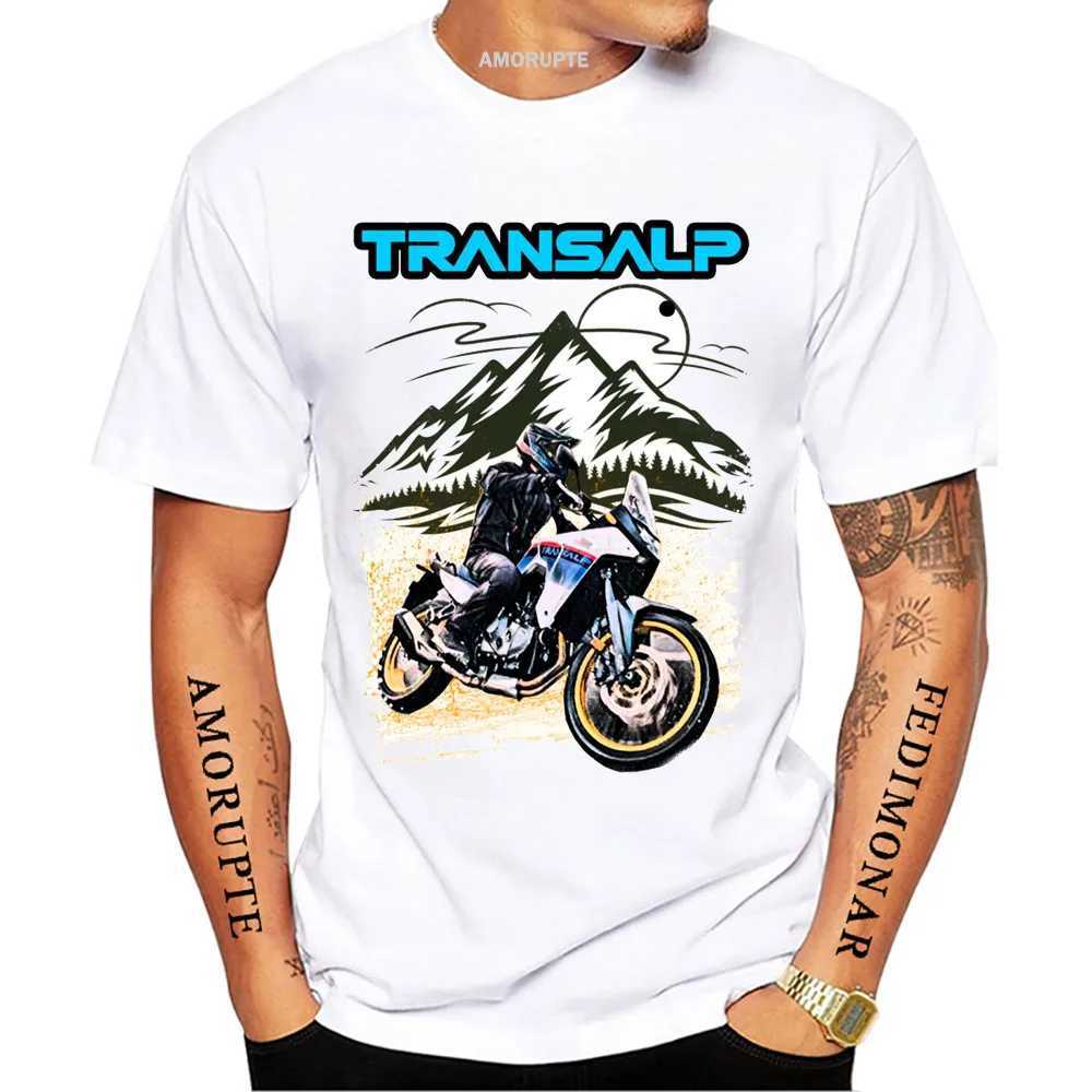 남자 티셔츠 Transalp 750 XL Deserto Corrida corrida motocicleta t-shirt 새로운 Summe Homens de Manga Curta Moto Esporte Menino Casual Ts Cool Equitao Tops T240425