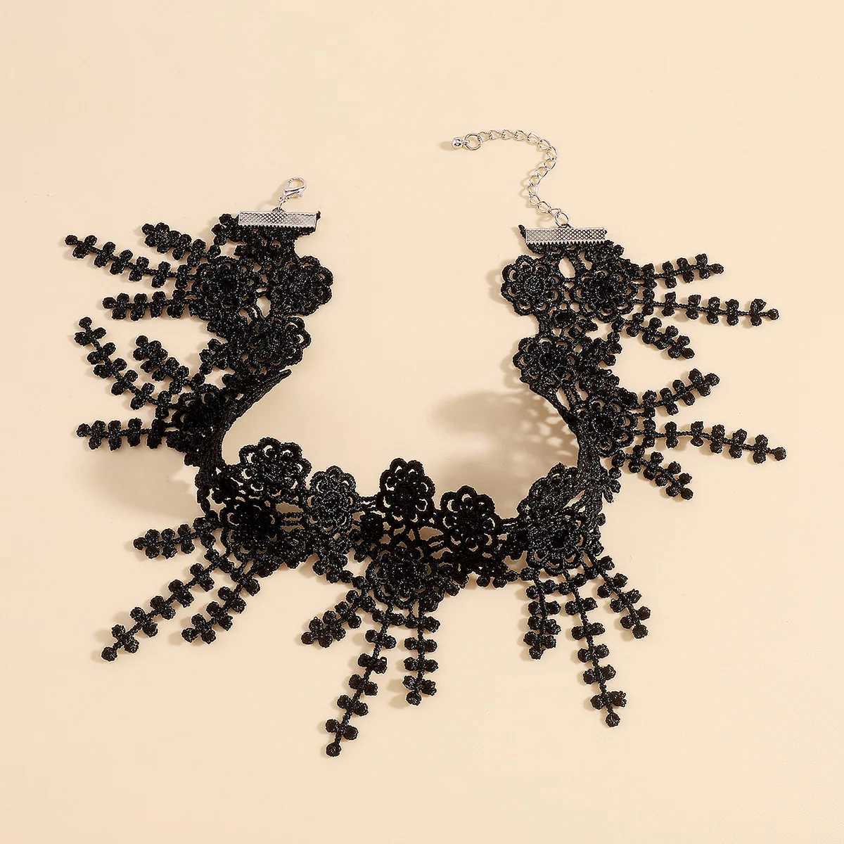 Colar de renda preta minimalista de fios Chain de colar de mulheres góticas elegantes e moda 240424