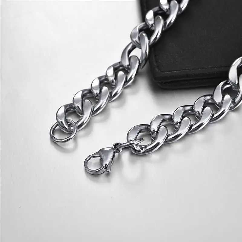 Strands Stainless steel chain necklace suitable for men women curly Cuban chain gold silver punk necklace fashionable mens jewelry gifts 240424